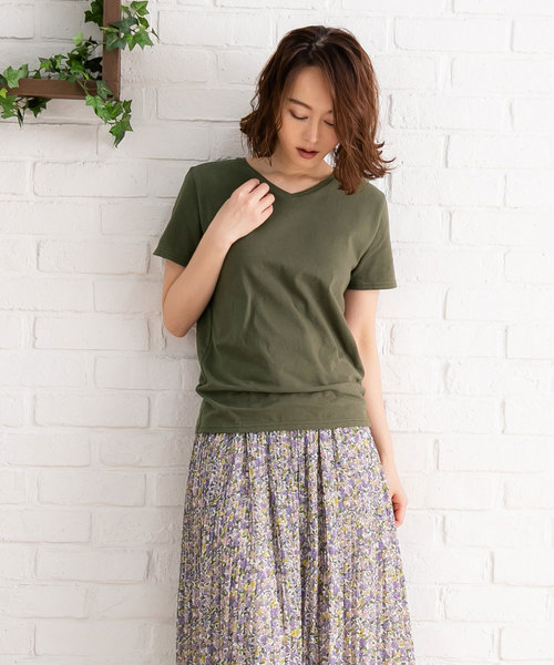 夢展望(ユメテンボウ)の「綿混ストレッチシンプルクルーorVネックTシャツ(Tシャツ/カットソー・レディース・ホワイト系その他/グリーン系その他/グレー系その他2/ブルー系その他3/その他/グレー系その他/パープル系その他/ホワイト系その他2/グリーン系その他2/パープル系その他2/その他2/ブラウン系その他/ピンク系その他/ブラック系その他2/ブルー系その他2/ピンク系その他2/ブラック系その他/ブルー系その他/ブラウン系その他2/ブルー系その他4・LARGE/MEDIUM)」の9枚目の写真