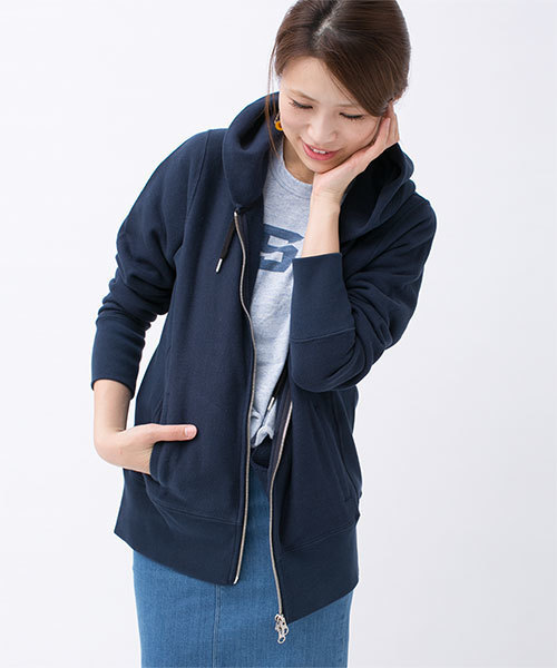 NANO universe（ナノユニバース）の「Champion/NU別注リバースウィーブ  フルジップカラーパーカー（パーカー・レディース・アイボリー/ネイビー/ブルー/レッド/グレー・MEDIUM）」の4枚目の写真