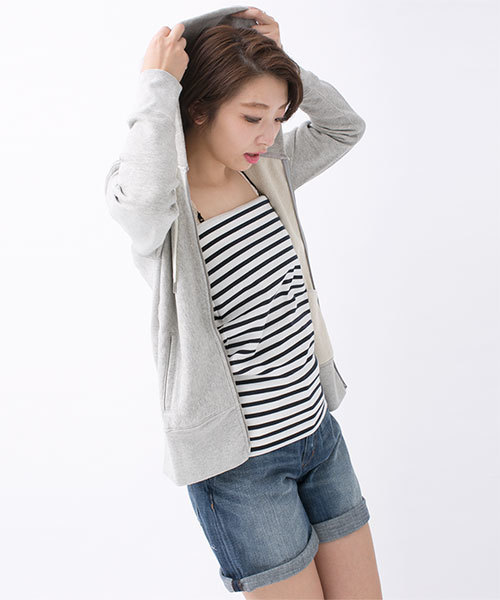 NANO universe（ナノユニバース）の「Champion/NU別注リバースウィーブ  フルジップカラーパーカー（パーカー・レディース・アイボリー/ネイビー/ブルー/レッド/グレー・MEDIUM）」の19枚目の写真