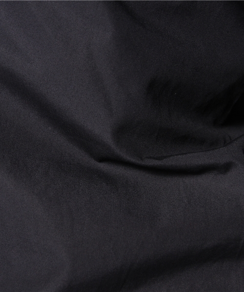 BEARDSLEY（ビアズリー）の「【&Premium5月号掲載】Vネックシャツ（シャツ/ブラウス・レディース・ホワイト/ネイビー・FREE）」の9枚目の写真