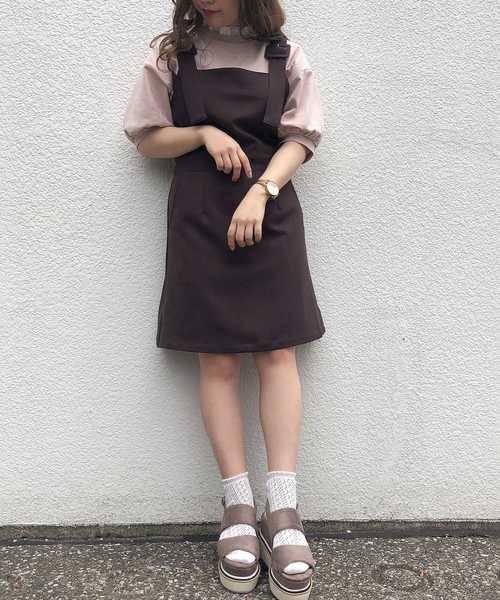 one after another NICE CLAUP（ワンアフターアナザーナイスクラップ）の「異素材フリル 衿トップス（Tシャツ/カットソー・レディース・ベージュ/アイボリー/モカ・FREE）」の7枚目の写真