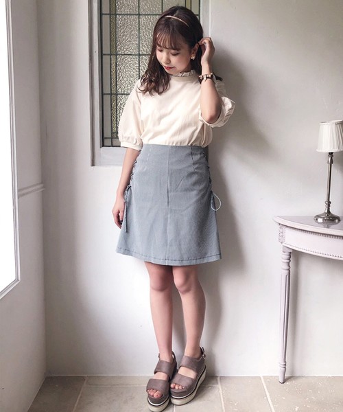 one after another NICE CLAUP（ワンアフターアナザーナイスクラップ）の「異素材フリル 衿トップス（Tシャツ/カットソー・レディース・ベージュ/アイボリー/モカ・FREE）」の11枚目の写真