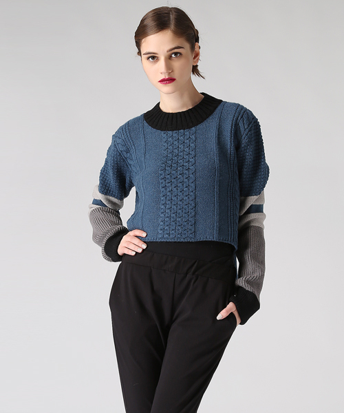 mame（マメ）の「KNIT（ニット/セーター・レディース・ホワイト/ブルー・1）」の2枚目の写真