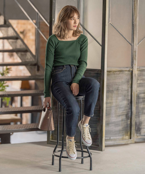 KOBE LETTUCE（コウベレタス）の「[スクエアorプチハイネック]選べる2typeテレコトップス（ニット/セーター・レディース・ブラック/ベージュ/オフホワイト/グリーン/ホワイト系その他/ブラック系その他/ベージュ系その他/グリーン系その他・1/2）」の13枚目の写真