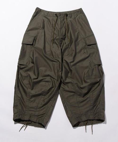 Needles(ニードルス)の「<NEEDLES> BDU PT/パンツ □□(カーゴパンツ・メンズ・ホワイト/オリーブ・MEDIUM/SMALL)」の2枚目の写真