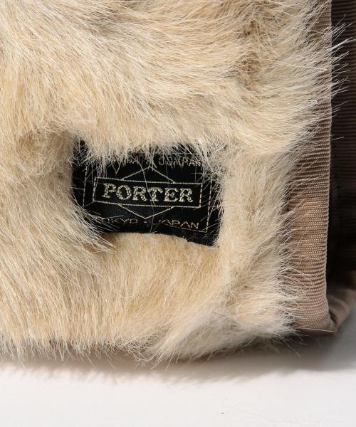 PORTER（ポーター）の「PORTER×BEAMS BOY / フェイクファー ポーチ（ポーチ・レディース・ブラック/ベージュ・ONE SIZE）」の20枚目の写真