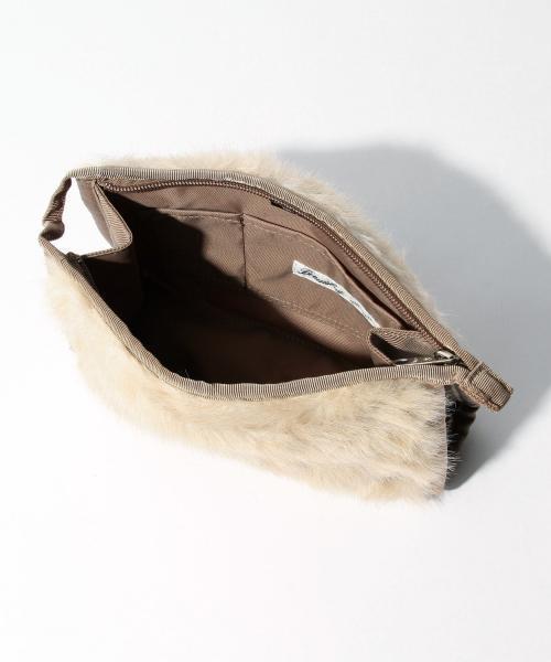 PORTER（ポーター）の「PORTER×BEAMS BOY / フェイクファー ポーチ（ポーチ・レディース・ブラック/ベージュ・ONE SIZE）」の22枚目の写真