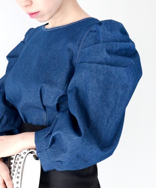 Narcissus(ナルシス)の「【cheap!!by vaNite】デニムパフTOP(Tシャツ/カットソー)」|ブルー