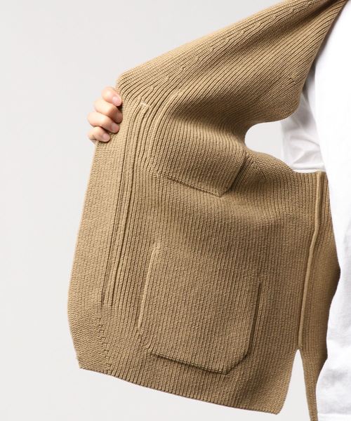 UNFIL(アンフィル)の「【unfil / アンフィル】シップアップ ニットベスト zipup vest #WZSP-UM207(ベスト・メンズ・ベージュ/レンガ・M/L)」の19枚目の写真