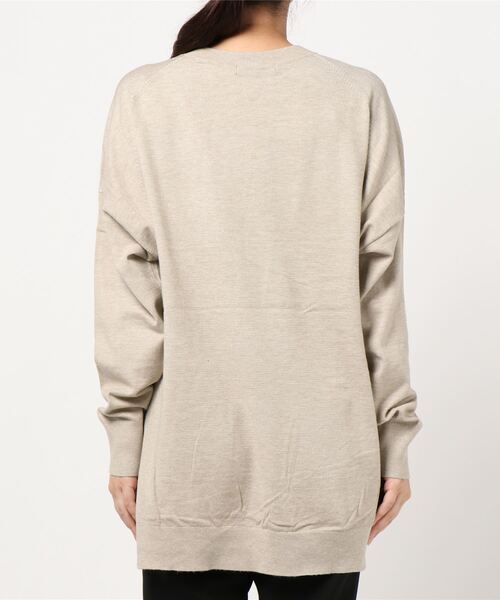 AMERICAN HOLIC(アメリカンホリック)の「クルーネック前後差ニットチュニック *(ニット/セーター・レディース・グリーン/アイボリー/杢グレー/マスタード/ブラウン/ベージュ/ブラック・FREE)」の9枚目の写真