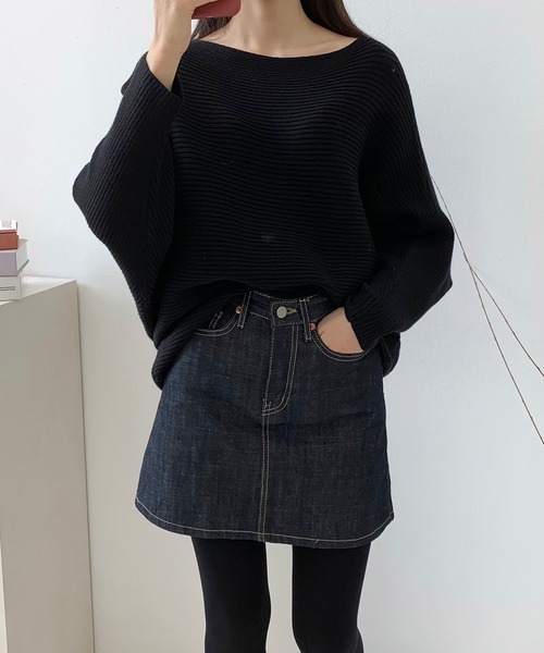 Jewelobe(ジュエローブ)の「ドルマンニットプルオーバー(ニット/セーター・レディース・ライトグレー/ブラック/アイボリー/モカ・FREE)」の2枚目の写真