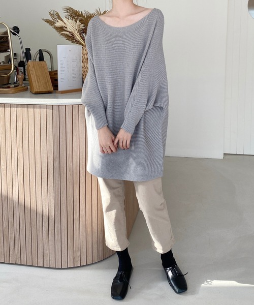 Jewelobe(ジュエローブ)の「ドルマンニットプルオーバー(ニット/セーター・レディース・ライトグレー/ブラック/アイボリー/モカ・FREE)」の5枚目の写真