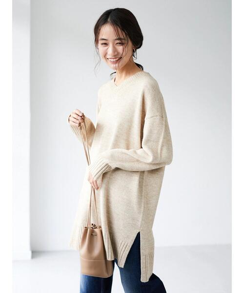 CRAFT STANDARD BOUTIQUE(クラフトスタンダードブティック)の「Vネックニットチュニック *(ニット/セーター・レディース・アイボリー/カーキ/ブラウン・FREE)」の6枚目の写真