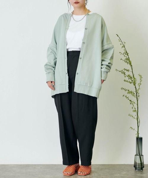 forksy.(フォルクシー)の「【forksy.】センタープレスタッサーソフトコクーンパンツ(スラックス・レディース・ブラック/ベージュ/ライトベージュ・FREE)」の4枚目の写真