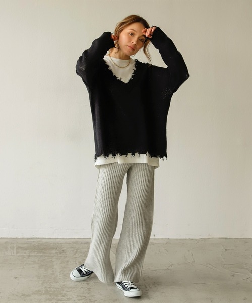 Auntie Rosa Holiday（アンティローザホリデー）の「コットンダメージVニット（ニット/セーター・レディース・ホワイト/ブラック/グリーン/グレイッシュベージュ・FREE）」の10枚目の写真