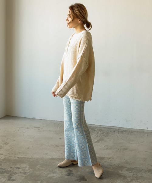 Auntie Rosa Holiday（アンティローザホリデー）の「コットンダメージVニット（ニット/セーター・レディース・ホワイト/ブラック/グリーン/グレイッシュベージュ・FREE）」の17枚目の写真