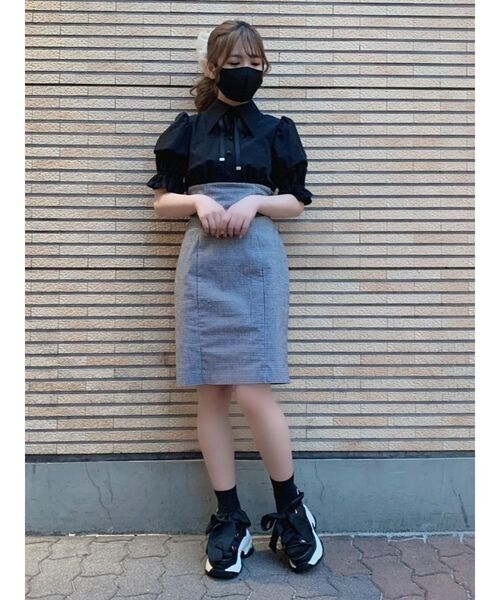EATME（イートミー）の「パフスリーブドッキングワンピース