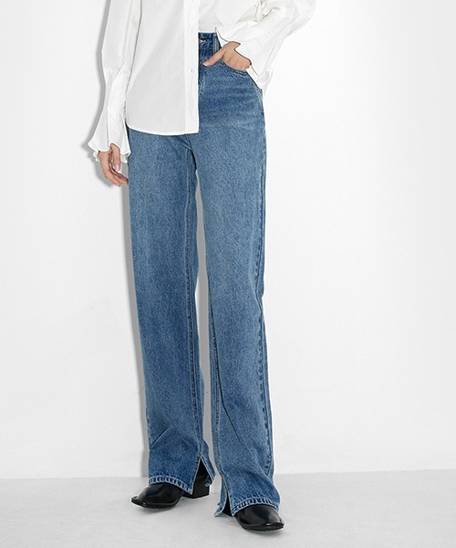 chuclla(チュクラ)の「【chuclla】【2021/SS】Straight slit denim sb-4 chw1464(デニムパンツ・レディース・ブルー・L/M/S)」の2枚目の写真