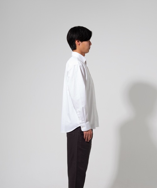 Blue Standard (ブルースタンダード)の「【BLUE STANDARD】楽ケアオックスリラックスBD(ボタンダウン)ビッグシルエット長袖シャツ(オーガニックコットン使用)(シャツ/ブラウス・メンズ・ホワイト/ブルー系その他/スミクロ/ダークグリーン・X-LARGE/LARGE/MEDIUM)」の12枚目の写真