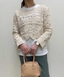 クロップド丈クロシェ編みプルオーバー