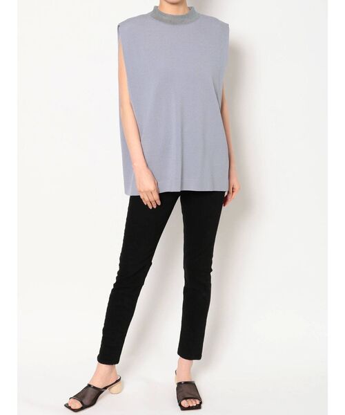 LAGUNAMOON（ラグナムーン）の「タックショルダーニットプルオーバー（ニット/セーター・レディース・ブラック/ベージュ/ブルー・FREE）」の4枚目の写真