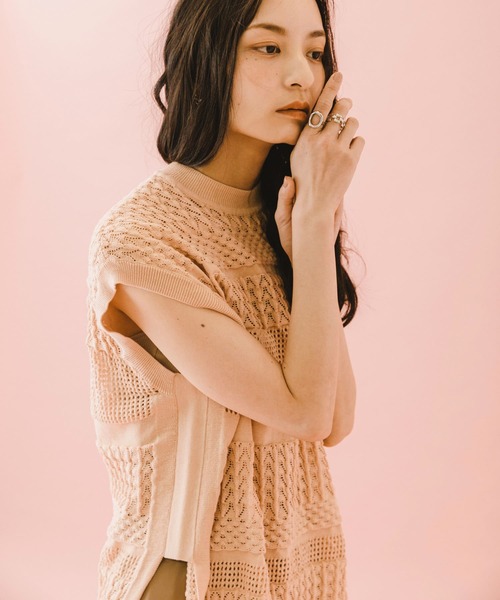 SENSE OF PLACE by URBAN RESEARCH（センスオブプレイスバイアーバンリサーチ）の「naturaglace×SENSE OF PLACE　『別注』ナチュラグラッセスカシアミベスト（ベスト・レディース・ピンク/オレンジ/ベージュ・ONE）」の2枚目の写真
