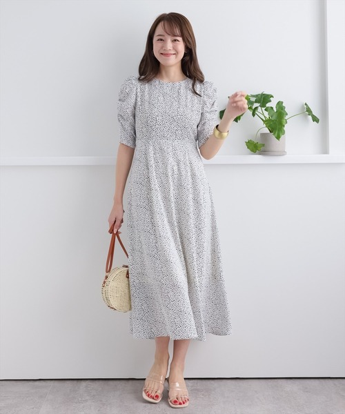 clear(クリア)の「ダルメシアンギャザースリーブワンピース(ワンピース・レディース・ブラウン/オフホワイト/ライトブラウン・F)」の5枚目の写真