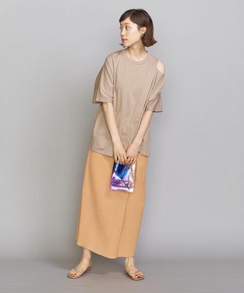 MAISON MAVERICK PRESENTS(メゾンマベリックプレゼンツ)の「<MAISON MAVERICK PRESENTS>ショルダーカットTシャツ :(Tシャツ/カットソー・レディース・ホワイト/ベージュ・38)」の8枚目の写真