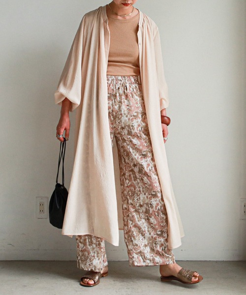 feepur（フェピュール）の「ロングシアーシャツワンピース（シャツワンピース・レディース・ブルーグレー/ラベンダー/ピンクベージュ・MEDIUM）」の4枚目の写真