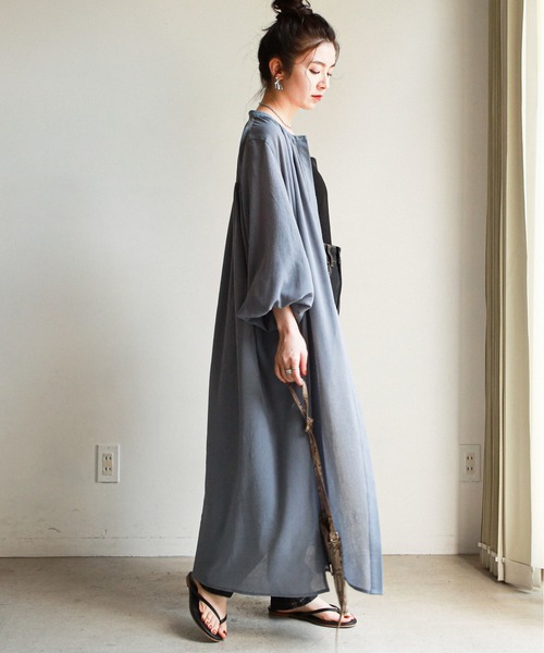 feepur（フェピュール）の「ロングシアーシャツワンピース（シャツワンピース・レディース・ブルーグレー/ラベンダー/ピンクベージュ・MEDIUM）」の10枚目の写真