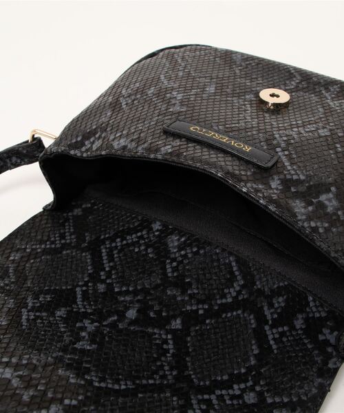 ROVERETO（ロベレート）の「ROVERETO FEGRVT03(ST)（ショルダーバッグ・レディース・キャメル/ブラック/A/B・FREE）」の6枚目の写真