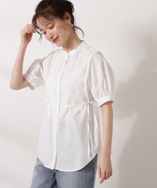 N.（N. Natural Beauty Basic）（エヌエヌナチュラルビューティーベーシック）の「◆レース前掛け風ブラウス（シャツ/ブラウス・レディース・ホワイト/ブラック・MEDIUM）」の2枚目の写真