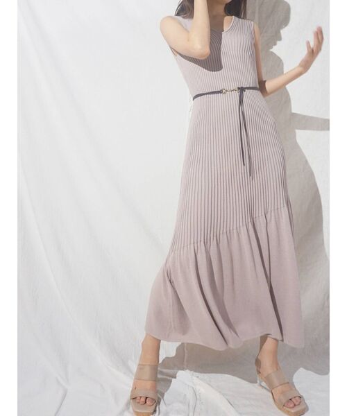 MERCURYDUO（マーキュリーデュオ）の「ベルト付アシメマーメイドリブニットワンピース（ワンピース・レディース・ブラウン/ブルー/ベビーピンク・FREE）」の3枚目の写真