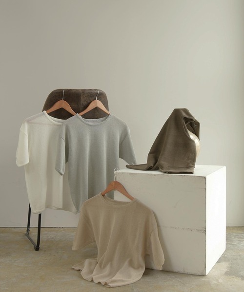 Amiur（エミレ）の「light touch tops（Tシャツ/カットソー・レディース・ベージュ/ブラウン/ホワイト/ブルー系・FREE）」の13枚目の写真