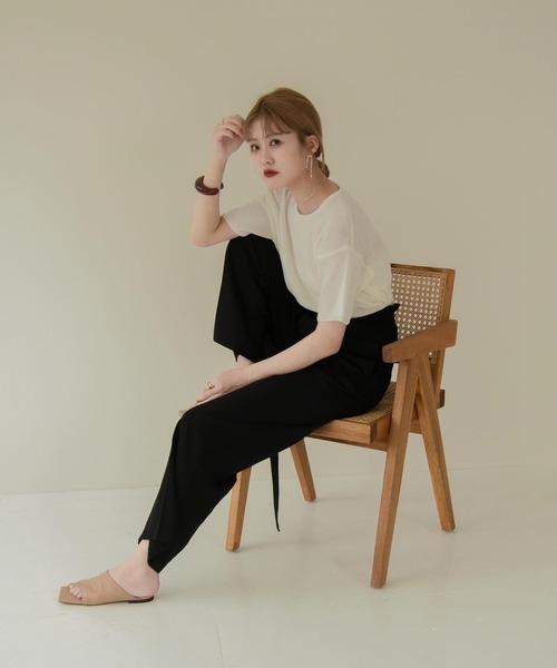 Amiur（エミレ）の「light touch tops（Tシャツ/カットソー・レディース・ベージュ/ブラウン/ホワイト/ブルー系・FREE）」の11枚目の写真