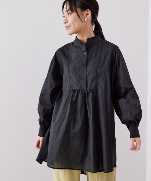 SALON adam et rope'（サロン アダム エ ロペ）の「【WEB限定】[人気アイテムの新作登場！]バックスリットフリルカラーボリューム袖長袖ブラウス（シャツ/ブラウス・レディース・ホワイト/ブラック/キャメル・FREE）」の3枚目の写真