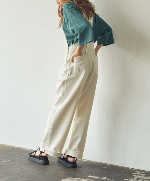 WEGO(ウィゴー)の「WEGO/【ZOZOTOWN&一部店限定】コットンワイドモックネックTシャツ(Tシャツ/カットソー・レディース・ホワイト/ブラック/パープル/ワイン/グリーン/ライトブラウン・FREE)」の7枚目の写真