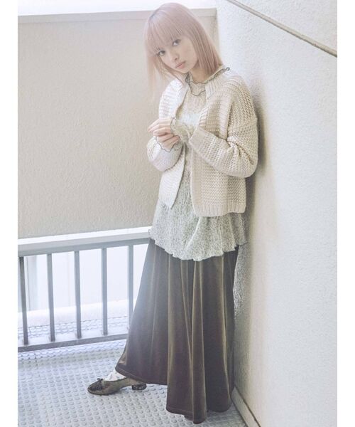 merry jenny（メリージェニー）の「Foilニットカーディガン（カーディガン/ボレロ・レディース・シルバー/ゴールド・FREE）」の10枚目の写真