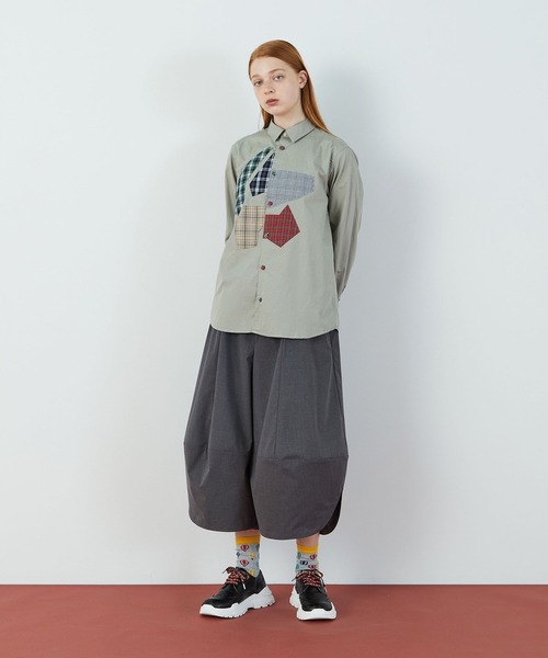 FRAPBOIS(フラボア)の「マップシャツ(シャツ/ブラウス・レディース・ホワイト/グレー・2/1/3)」の11枚目の写真