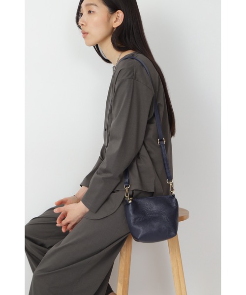 human woman（ヒューマンウーマン）の「AULENTTI 3way BAG（トートバッグ・レディース・ベージュ/ネイビー・ﾌﾘ-）」の15枚目の写真