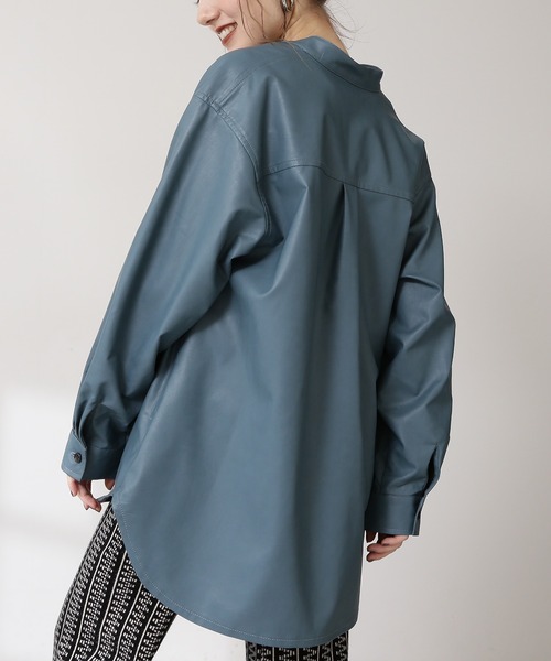 N.（N. Natural Beauty Basic）（エヌエヌナチュラルビューティーベーシック）の「◆フェイクレザーバンドカラーシャツ（シャツ/ブラウス・レディース・ブラック/ナチュラル/グレイッシュブルー・MEDIUM）」の13枚目の写真