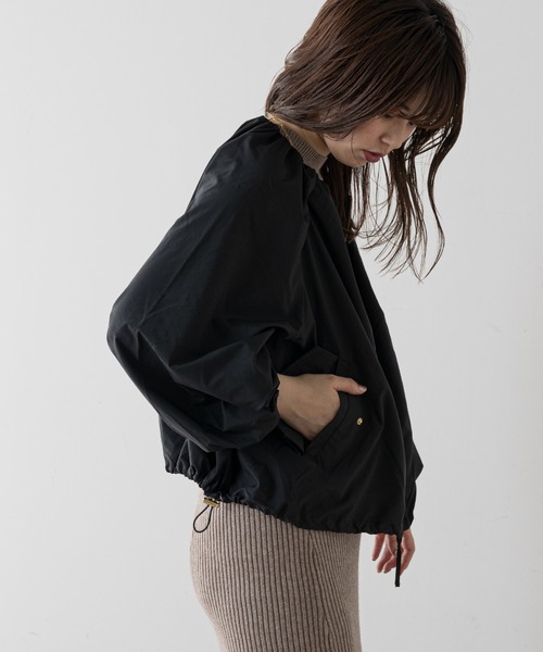 natural couture(ナチュラルクチュール)の「ちょっとモードなたっぷりギャザーブルゾン(ブルゾン・レディース・ブラック/カーキ/ベージュ/ピンク・FREE)」の2枚目の写真