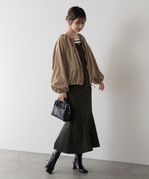 natural couture(ナチュラルクチュール)の「ちょっとモードなたっぷりギャザーブルゾン(ブルゾン・レディース・ブラック/カーキ/ベージュ/ピンク・FREE)」の14枚目の写真