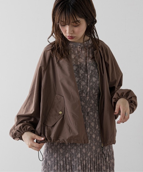 natural couture(ナチュラルクチュール)の「ちょっとモードなたっぷりギャザーブルゾン(ブルゾン・レディース・ブラック/カーキ/ベージュ/ピンク・FREE)」の21枚目の写真