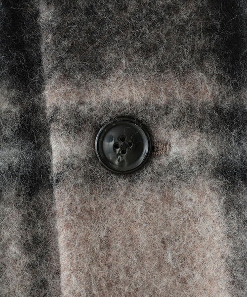 BEAMS BOY(ビームスボーイ)の「BEAMS BOY / スライバー タータンチェック ノーカラー コート(ノーカラーコート・レディース・ベージュ/レッド/グリーン・ONE SIZE)」の20枚目の写真