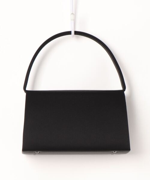 AIMER（エメ）の「【喪服用】斜め切替デザインブラックフォーマルバッグ（ハンドバッグ・レディース・ブラック・FREE）」の2枚目の写真