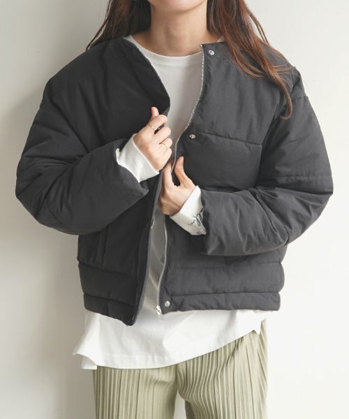 Futier land（フューティアランド）の「ノーカラーフェイクダウン（ダウンジャケット/コート・レディース・アイボリー/ブラック/ライトグレー・MEDIUM）」の5枚目の写真