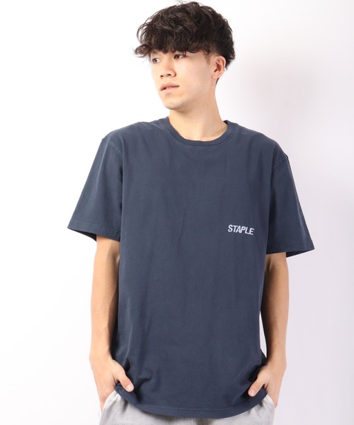 staple（ステイプル）の「STAPLE ブランドロゴ刺繍 半袖Tシャツ（Tシャツ/カットソー・メンズ・ブラック/ネイビー・2XL/XL/M/L）」の2枚目の写真