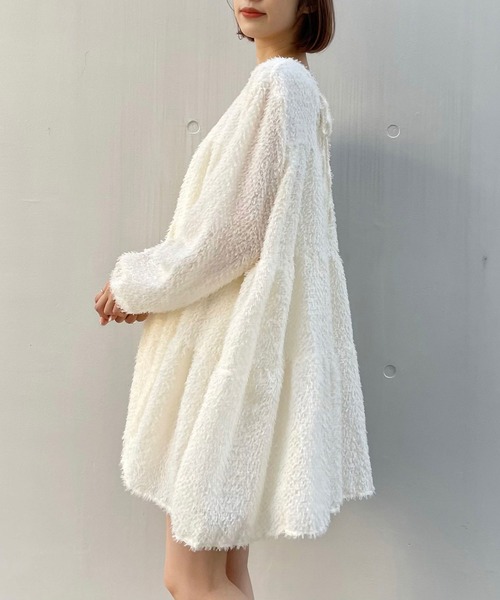 titty&Co. PETIT(ティティアンドコープティ)の「【titty&Co.PETIT】シャギーティアードミニワンピース(ワンピース・レディース・ホワイト/ブラック・SMALL/MEDIUM)」の4枚目の写真