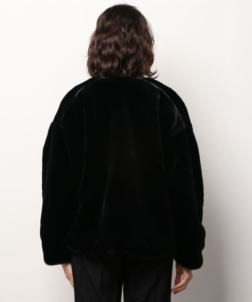 Per sist ence（パーシエンス）の「Per sist ence/パーシエンス　フェイクファー 8分袖ノーカラーコート（ノーカラージャケット・レディース・ブラック/ブラウン/アイボリー・FREE）」の4枚目の写真